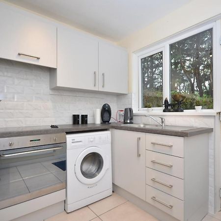 Bright Stylish 2 Bedroom Garden Apartment South Belfast Close To Everything Exterior foto